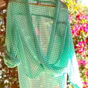 Gingham cross top never worn!